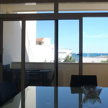 A Due Passi Dal Mare דירה