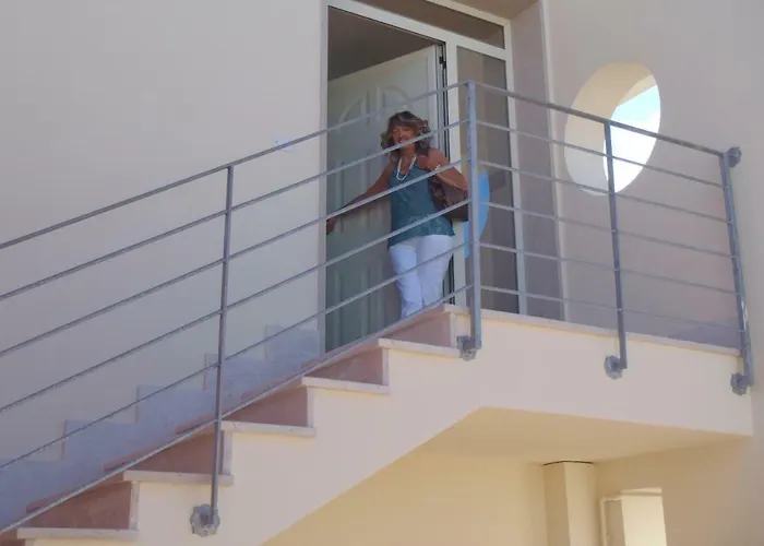 A Due Passi Dal Mare טורה לפילו