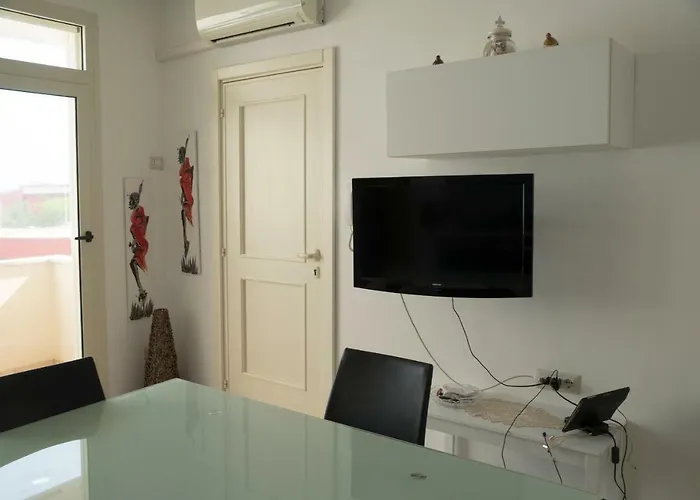 A Due Passi Dal Mare דירה *