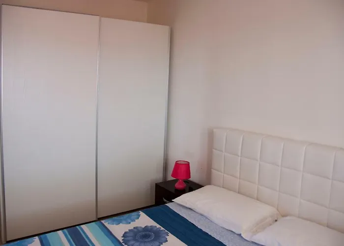 A Due Passi Dal Mare טורה לפילו